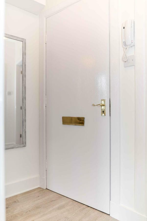 Stafford Modern Apartment Aberdeen Exterior foto